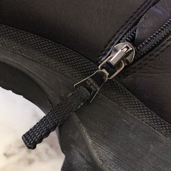 🔥Prada Boots 🔥 Special Edition - Picture 5 of 9